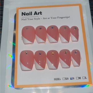 10 PC Hand Crafted Side French Tip Nails NWT (S,M,L)